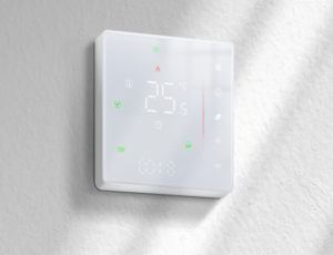Alternative view of Zigbee Thermostat Fancoil - White